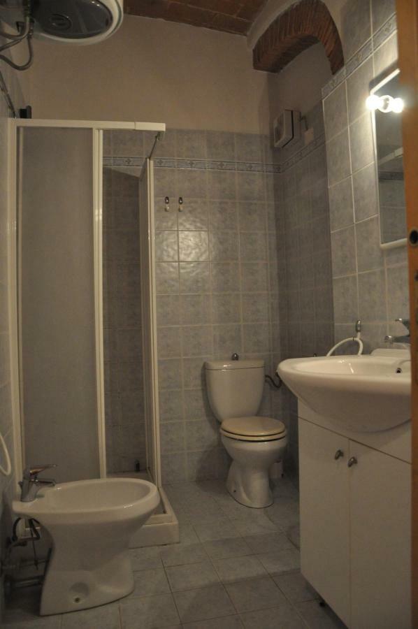Apartamento Monolocale Con Piscina S.Martino Riparbella Exterior foto