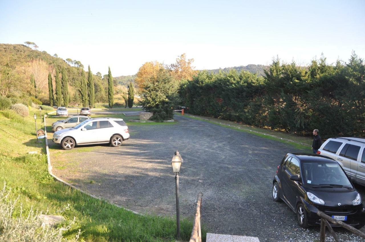 Apartamento Monolocale Con Piscina S.Martino Riparbella Exterior foto