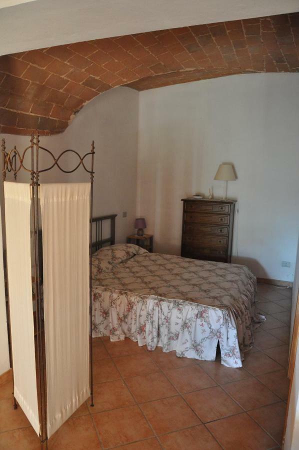 Apartamento Monolocale Con Piscina S.Martino Riparbella Exterior foto